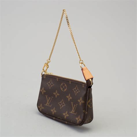 Louis Vuitton small pouch